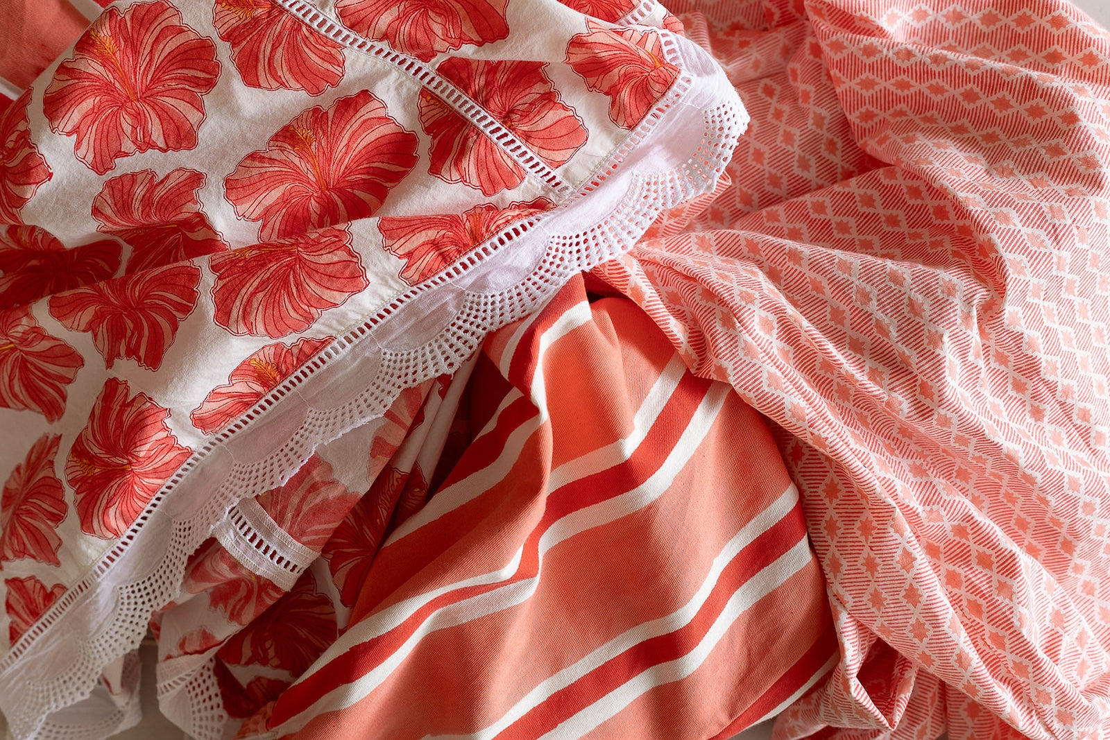 Radiance Range – Love Threads