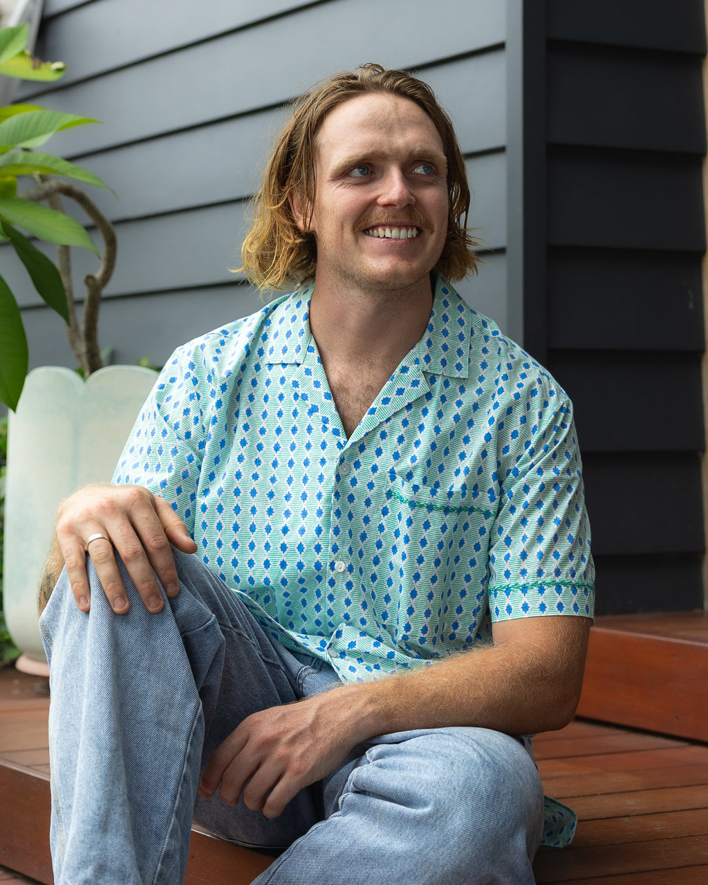 Men's Star Shirt - Green with Blue